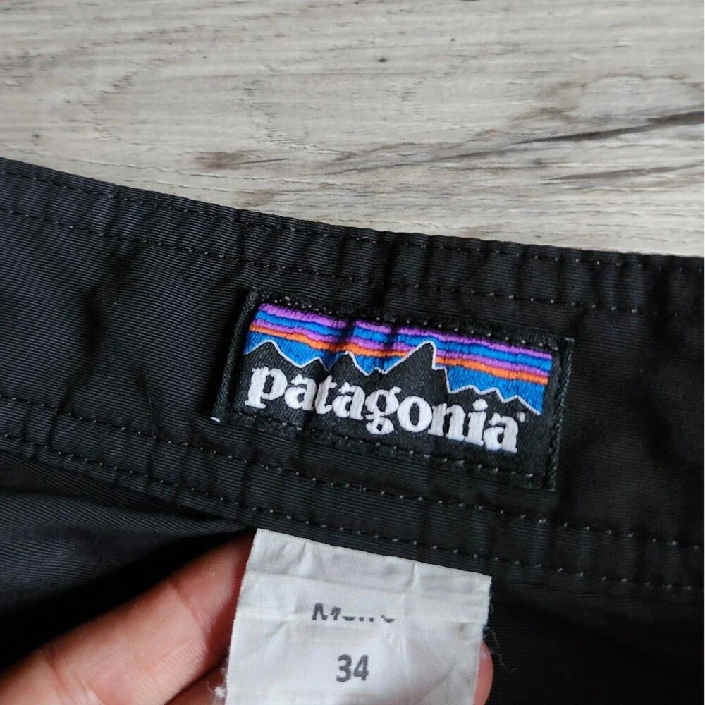 (34) Men's Patagonia shorts